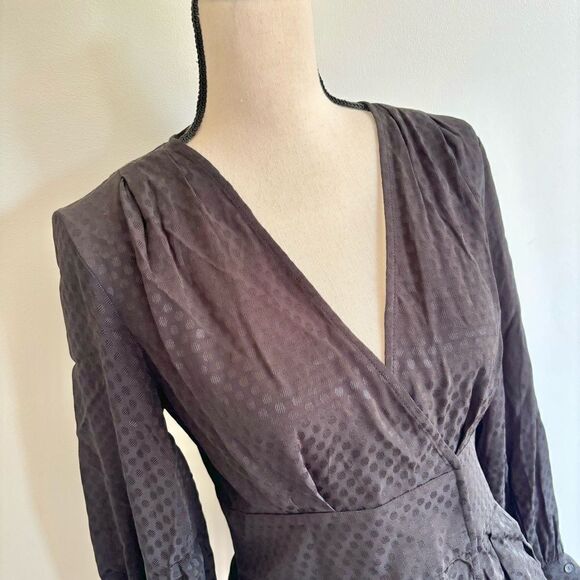 Something Navy Peplum Jacquard Polka Dot Drape Front VNeck Black Blouse Sz S NWT - Picture 4 of 7